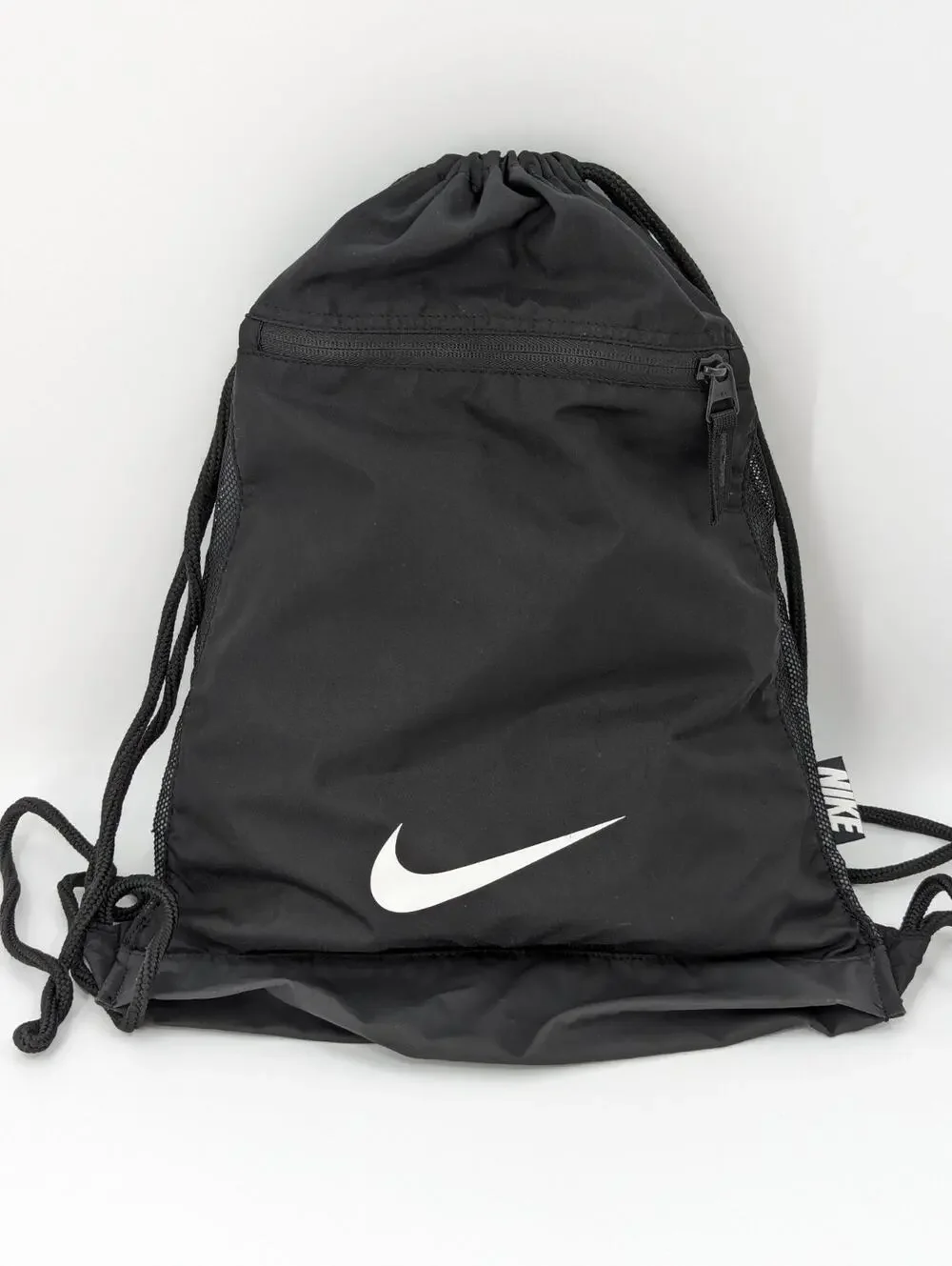 Nike BA5256-010 Gym Bag Black Black White Alpha Adapt Cinch Backpack